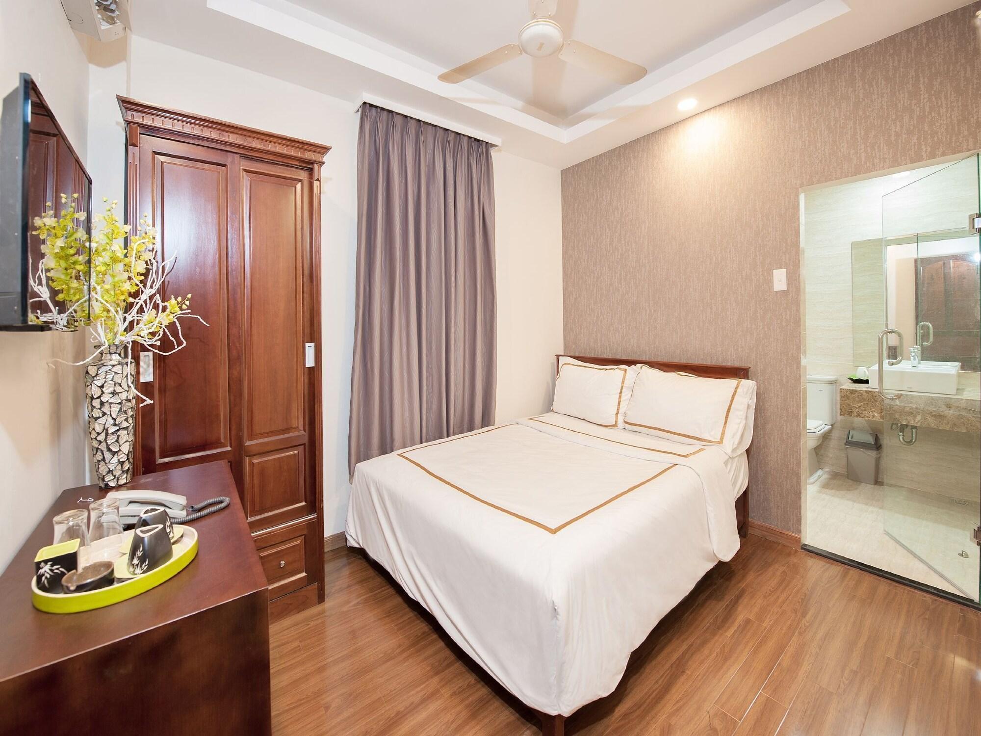 Lan Anh Hotel Ho Şi Min Exterior foto