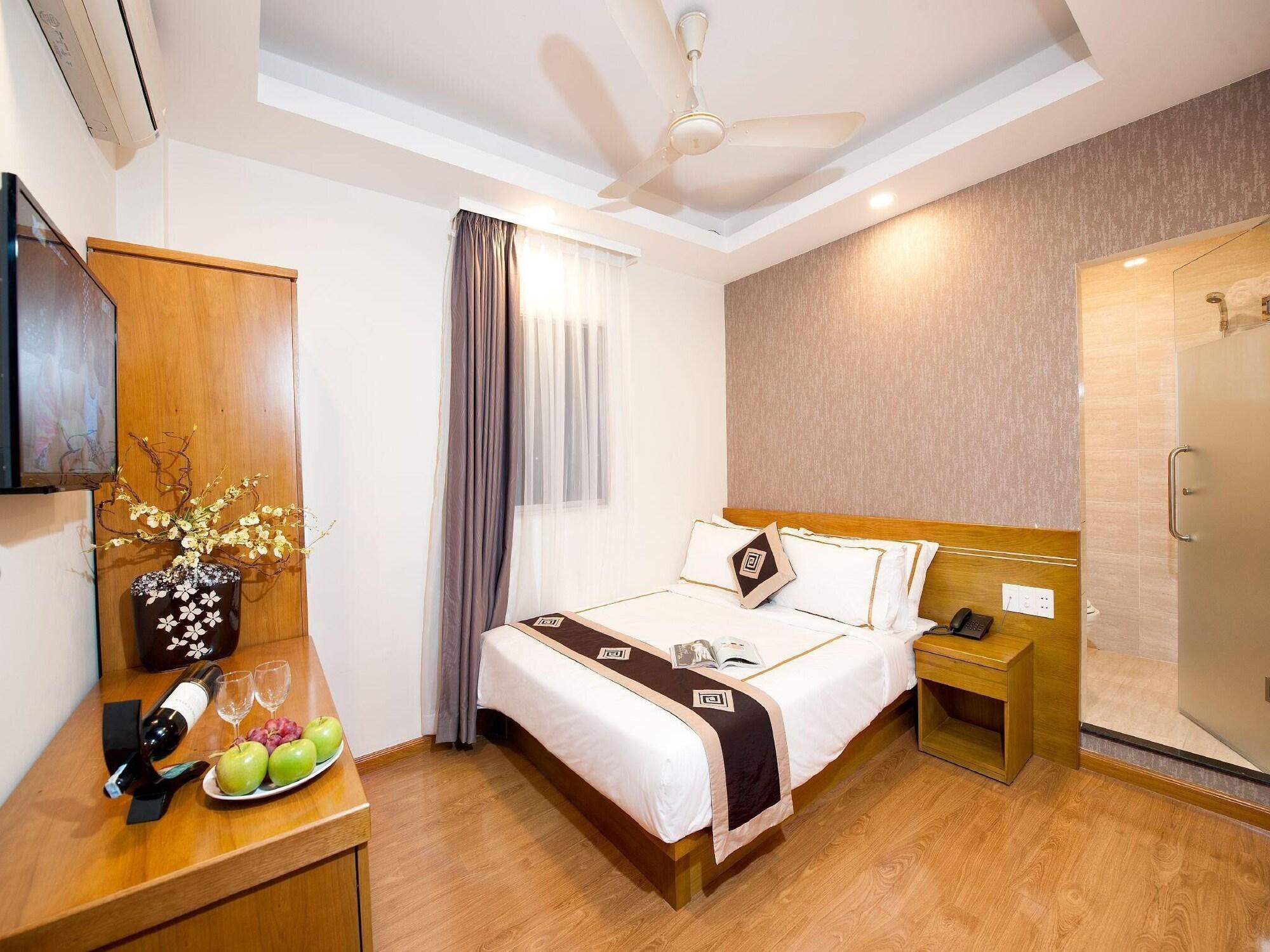 Lan Anh Hotel Ho Şi Min Exterior foto